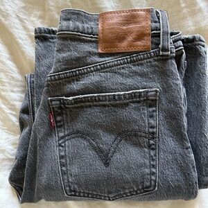 Levi’s Ribcage Straight Ankle